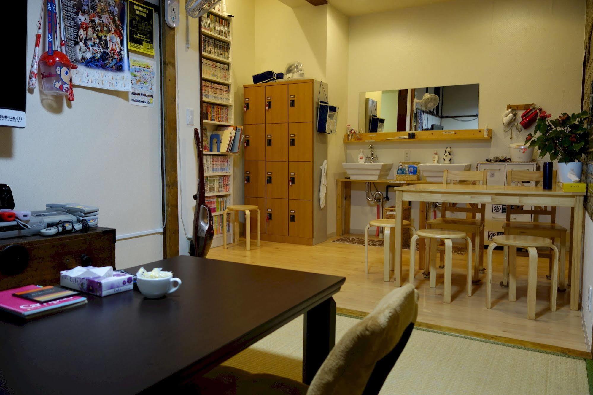 Guesthouse Akicafe Inn Χιροσίμα Εξωτερικό φωτογραφία